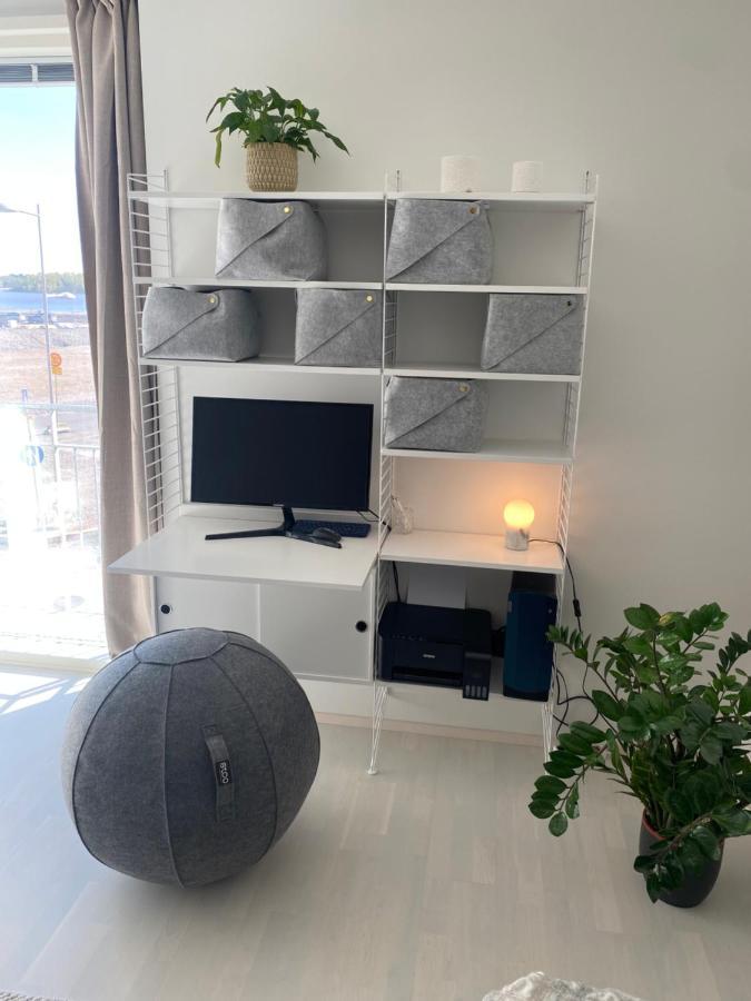 Luxury 1-Bedroom Apartment With Sauna And Sea View ヘルシンキ エクステリア 写真