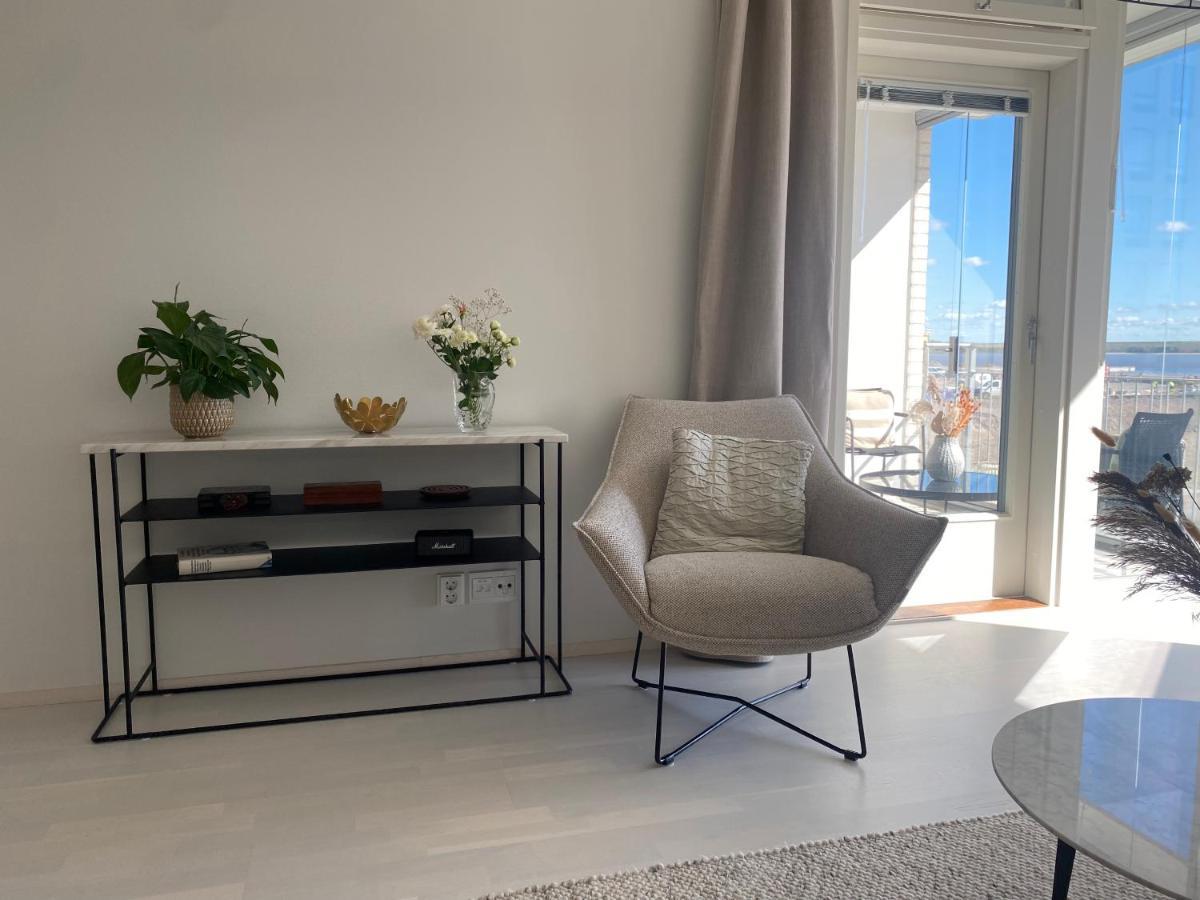 Luxury 1-Bedroom Apartment With Sauna And Sea View ヘルシンキ エクステリア 写真